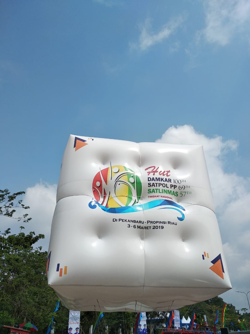 Membangkitkan Perhatian dengan Jasa Jual Balon Promosi Online